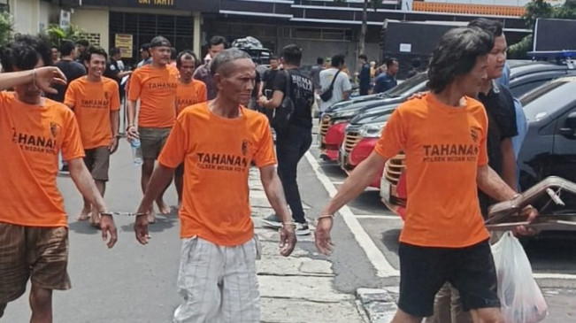 Pelaku rayap besi ditangkap. [Ari FT News]